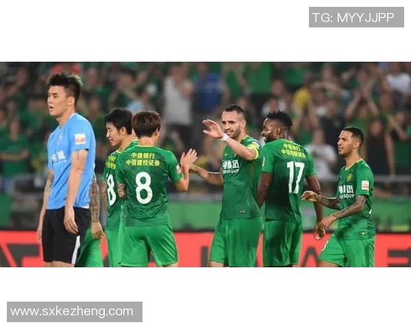 多特蒙德友谊赛大胜里昂乌龙球成为全场焦点引发热烈反响 多特蒙德友谊赛大胜里昂乌龙球成为全场焦点引发热烈反响