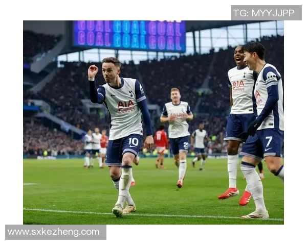 德甲焦点战曼城狂胜曼联五球大捷引发全场热烈欢呼