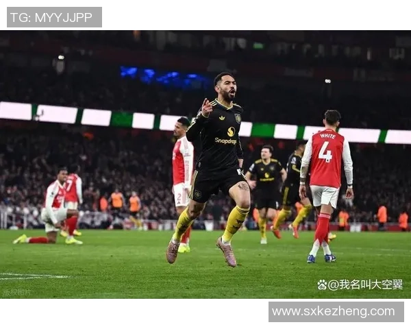 欧联杯惊心动魄阿森纳逆转尤文图斯红牌事件引发全场热议 欧联杯惊心动魄阿森纳逆转尤文图斯红牌事件引发全场热议