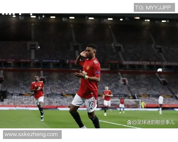 足总杯大战曼联狂胜热刺五球大捷全场沸腾瞬间回顾 足总杯大战曼联狂胜热刺五球大捷全场沸腾瞬间回顾